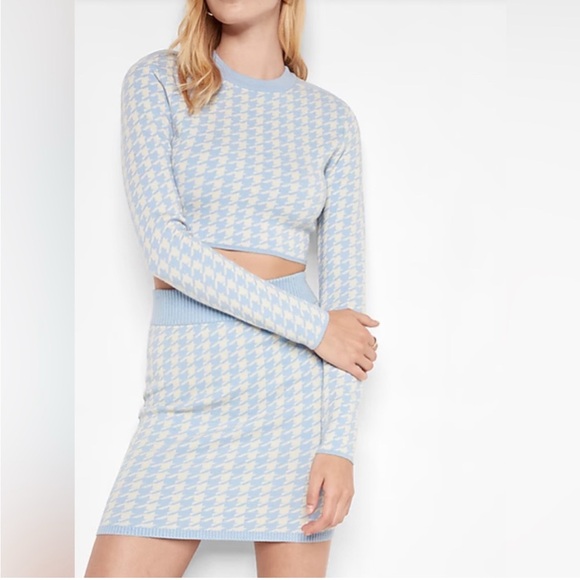 Express Blue Houndstooth Women's Top   & Skirt Set size Small - Picture 2 of 3